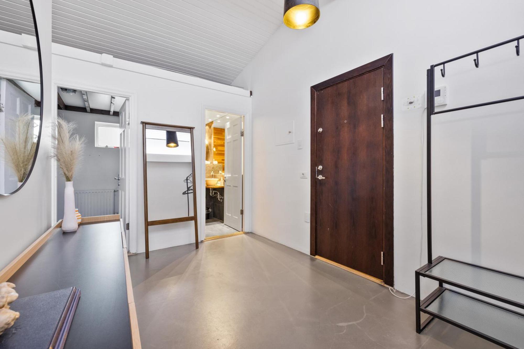 Penthouse Apt On The Shopping Street-Free Parking Reykjavík Dış mekan fotoğraf