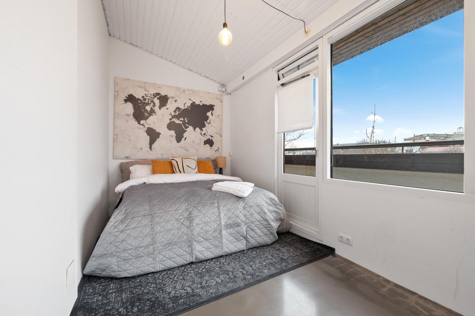 Penthouse Apt On The Shopping Street-Free Parking Reykjavík Dış mekan fotoğraf